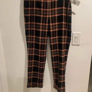 Trina Turk NEW WITH OUT TAGS, size 10 plaid pants